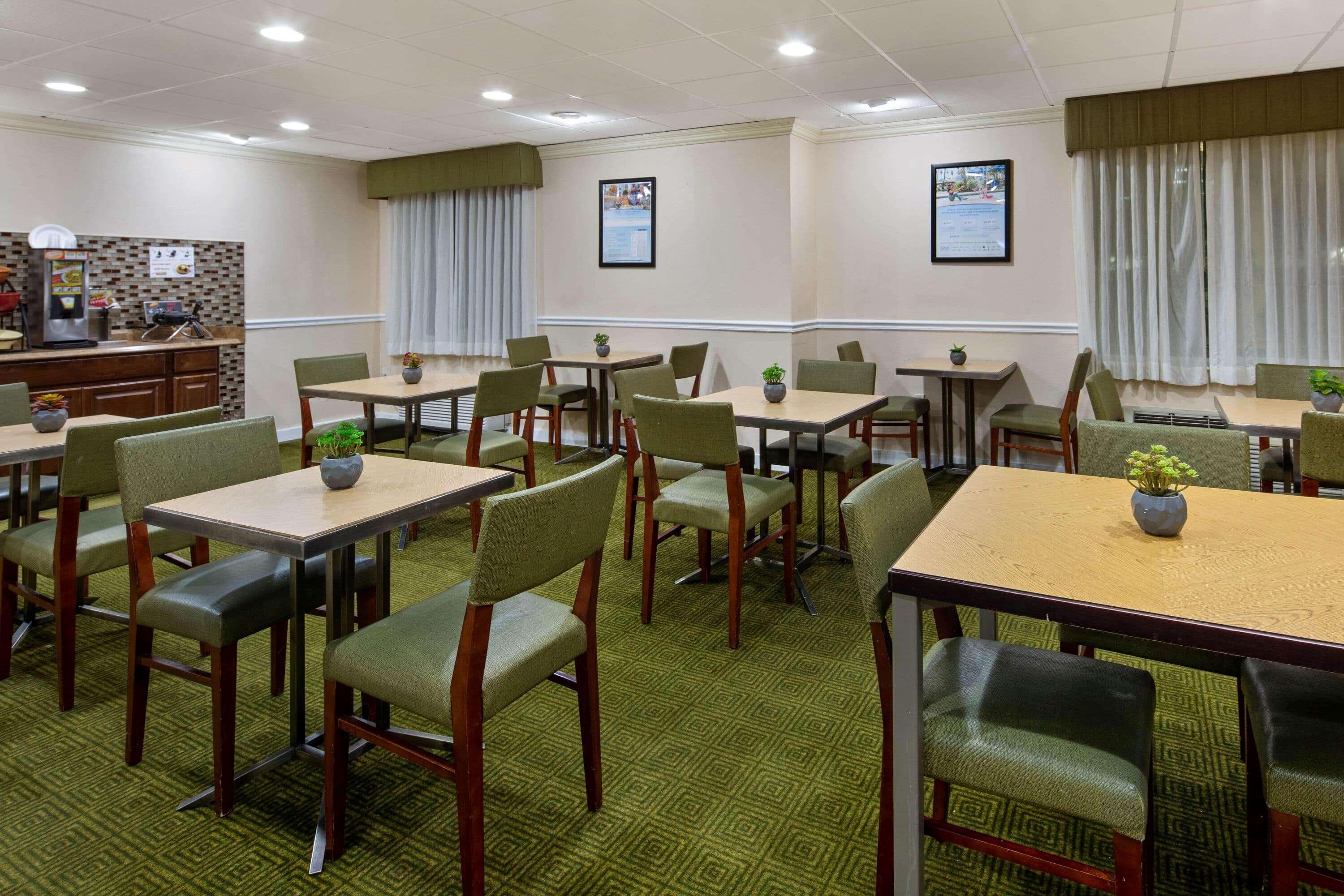 La Quinta Inn & Suites By Wyndham Sawgrass Санрайз Экстерьер фото