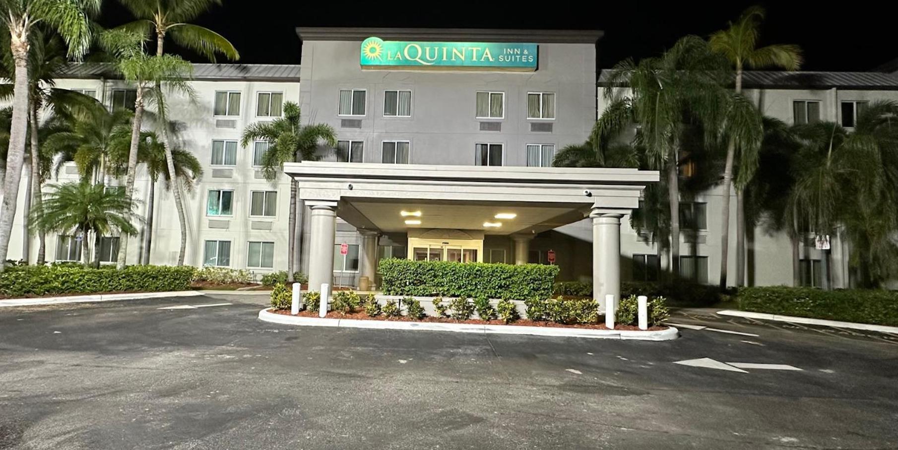 La Quinta Inn & Suites By Wyndham Sawgrass Санрайз Экстерьер фото